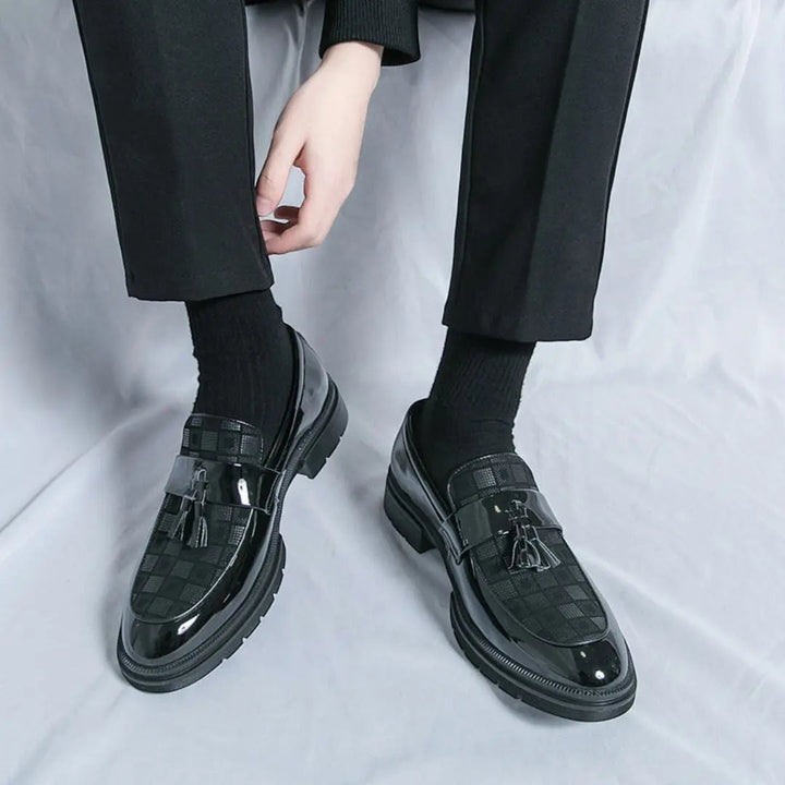 Maend Tassel Loafers med Ternet Mønster & Chunky Sål | Formelle
